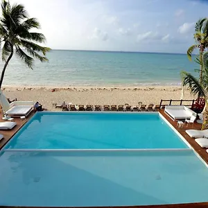 Deluxe Beachside, Private Beach Club And Golf Playa del Carmen