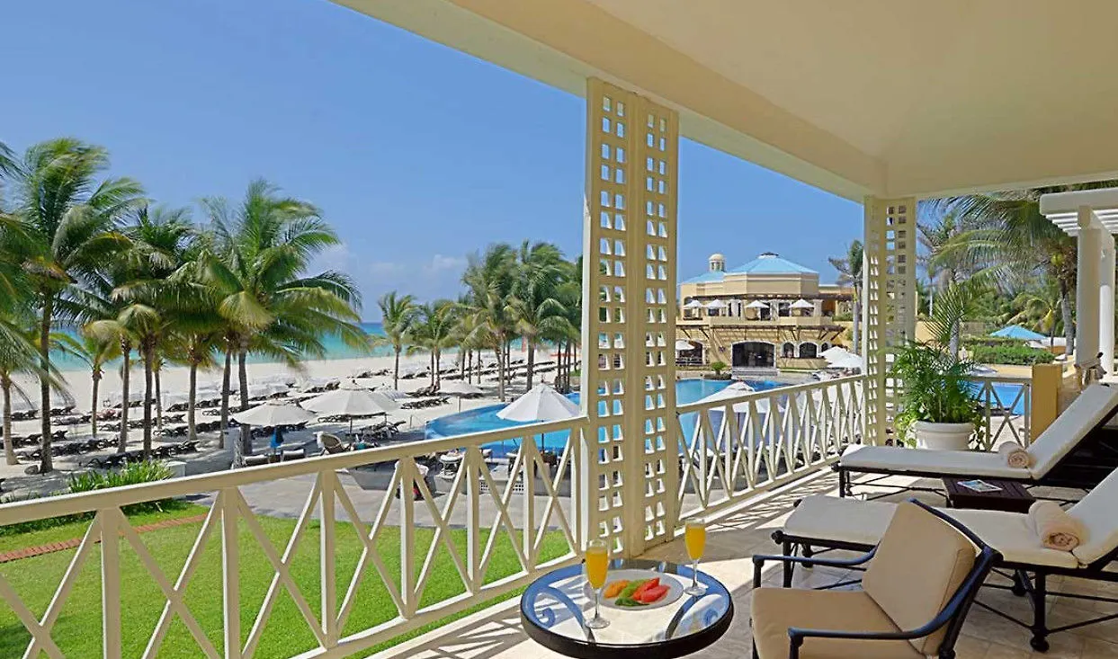 Royal Hideaway Playacar All-Inclusive Adults Only Resort Плая-дель-Кармен